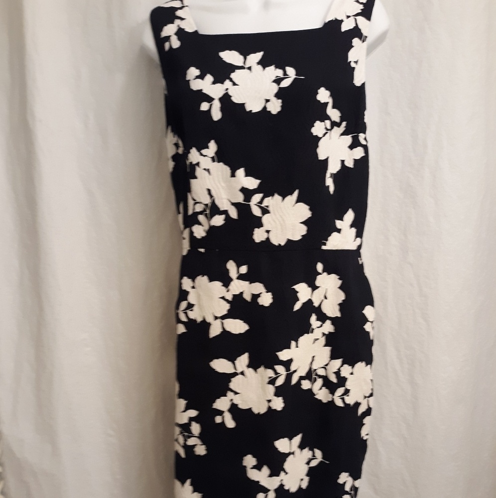 SOLD $25 Talbot's women's sheath dress